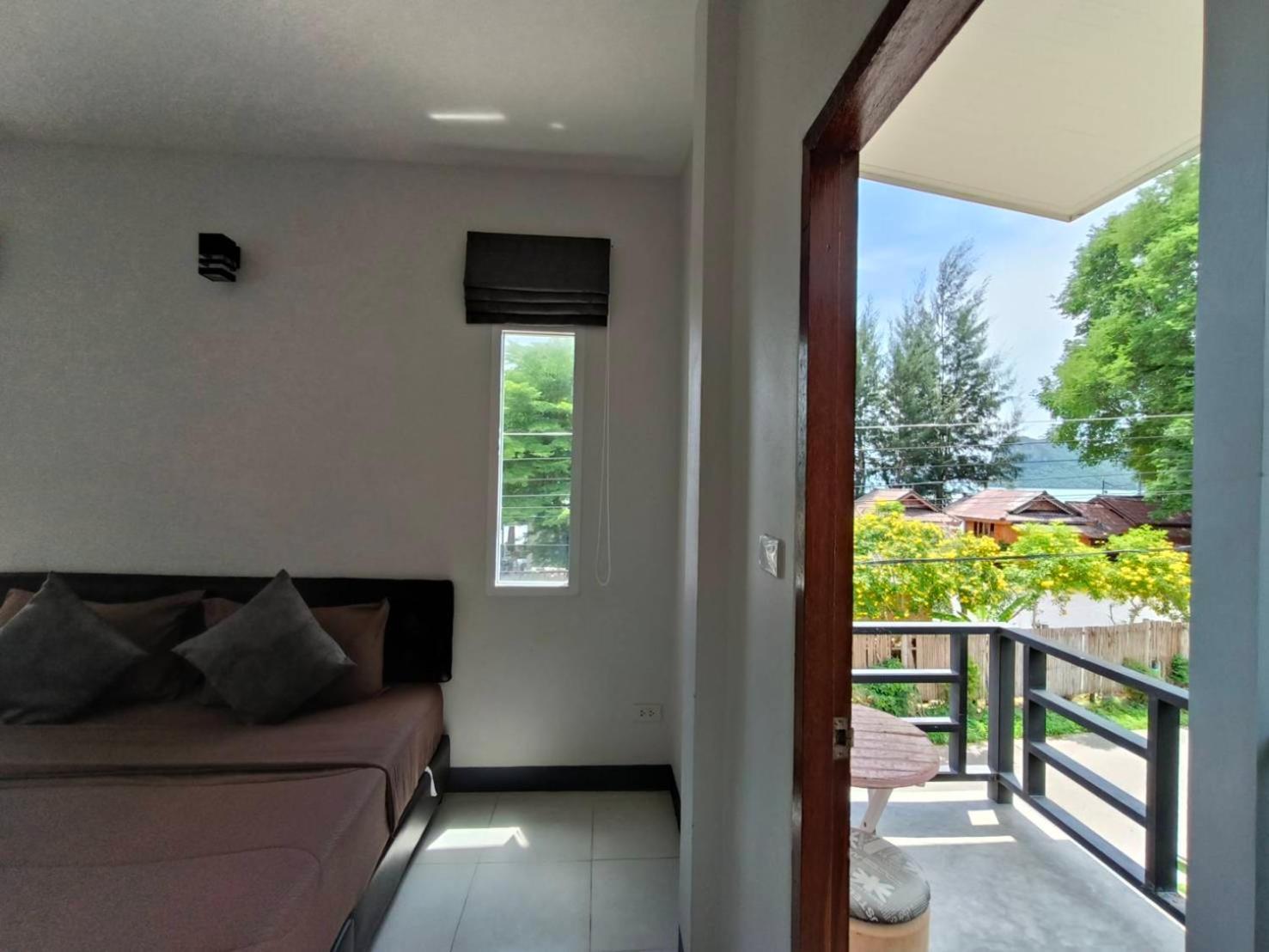 Nangkam Boutique Donsak Hotel Ban Pheng Krong Luaran gambar